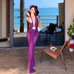 2026新款 度假性感长裙连体泳衣女 绝美紫色显白仙女范挂脖深V修身