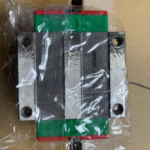 现货供应台湾上银HIWIN上银静音直线滑块QHH/QWH15 20 25 30 3545