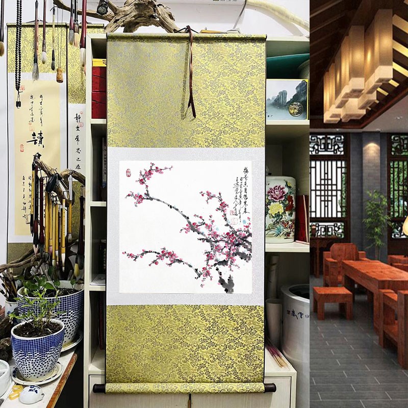 玄关装饰画国画梅花斗方纯手绘客厅办公室挂画轴木框装裱水墨字画