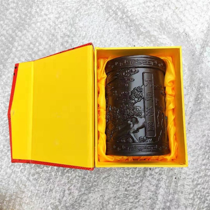 黑檀木笔筒浮雕雕刻创意笔筒木质工艺文房用礼厂家