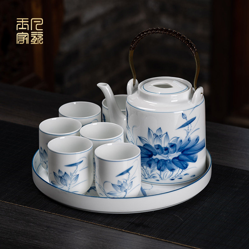 手绘青花瓷功夫茶具套装家用景德镇中式陶瓷提梁壶茶杯泡茶壶茶盘