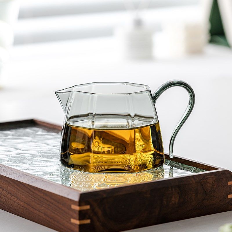 烟灰色八方公道杯茶海分茶器茶具公杯加厚玻璃高档透明大号公平杯图片