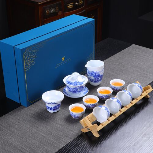 简约青花瓷功夫茶具整套复古山水盖碗办公室家用茶杯带杯架礼盒装