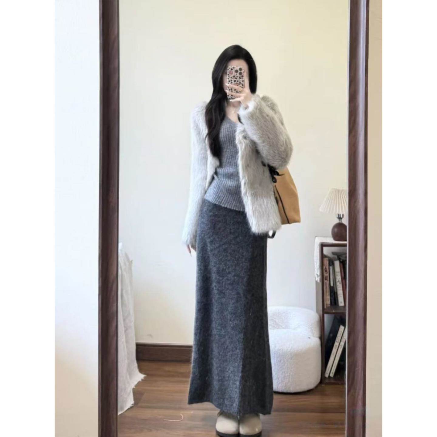 韩系灰色套装修身长袖新款针织衫上衣显瘦半身裙毛衣俩件套潮女