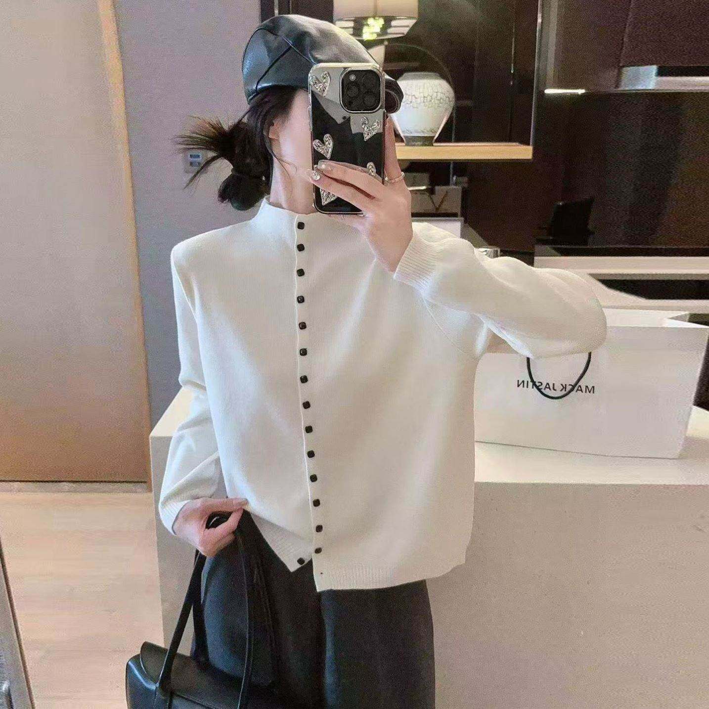 专柜品质时尚百搭宽松码女通勤韩版纽扣纯色舒适上衣长袖针织衫大