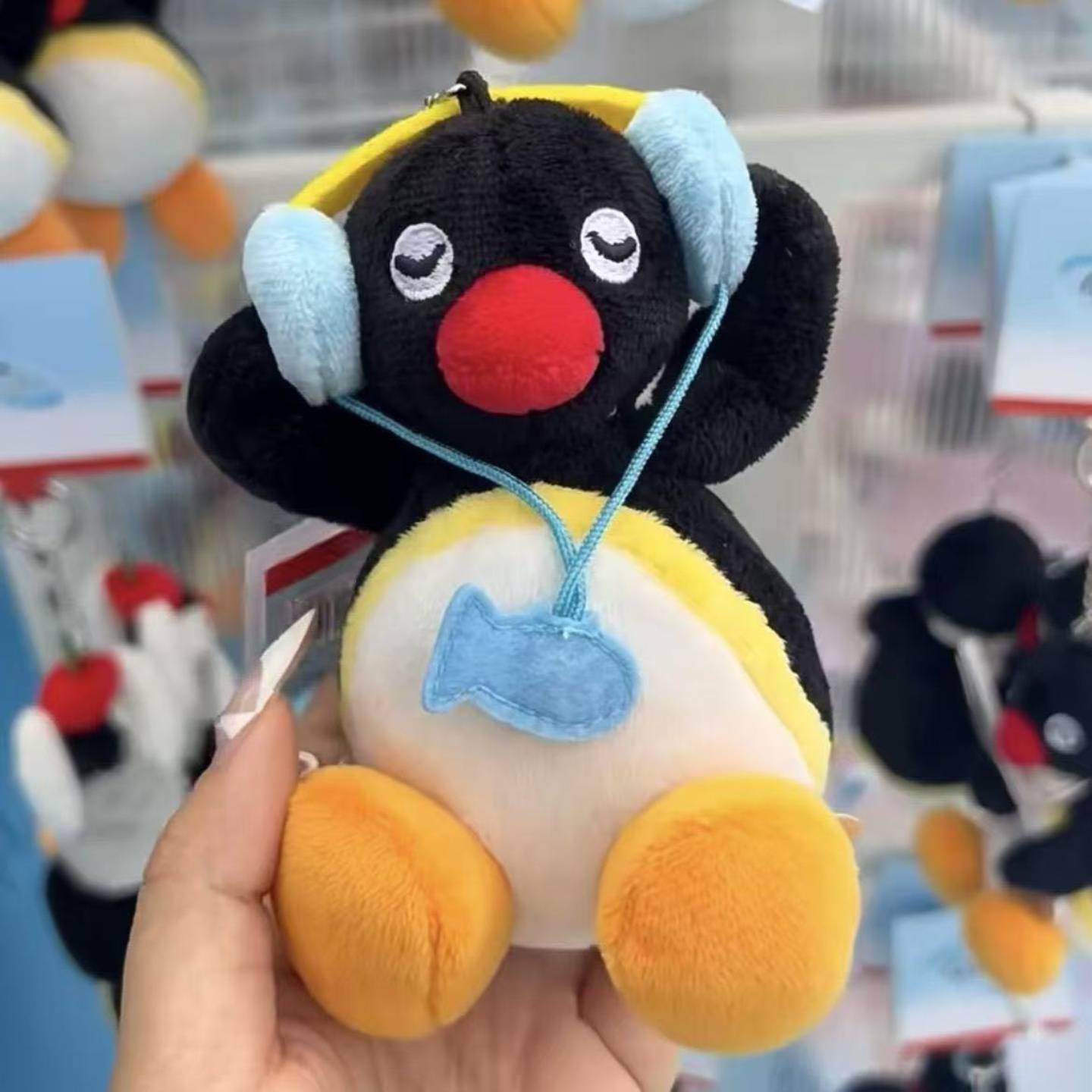 演我的一天pingu耳机企鹅毛绒公仔玩偶可爱包挂件钥匙扣呆萌萌趣图片