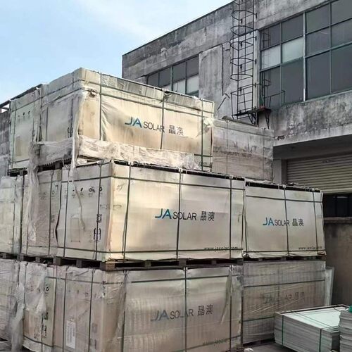 晶澳项目剩余585瓦双玻双面