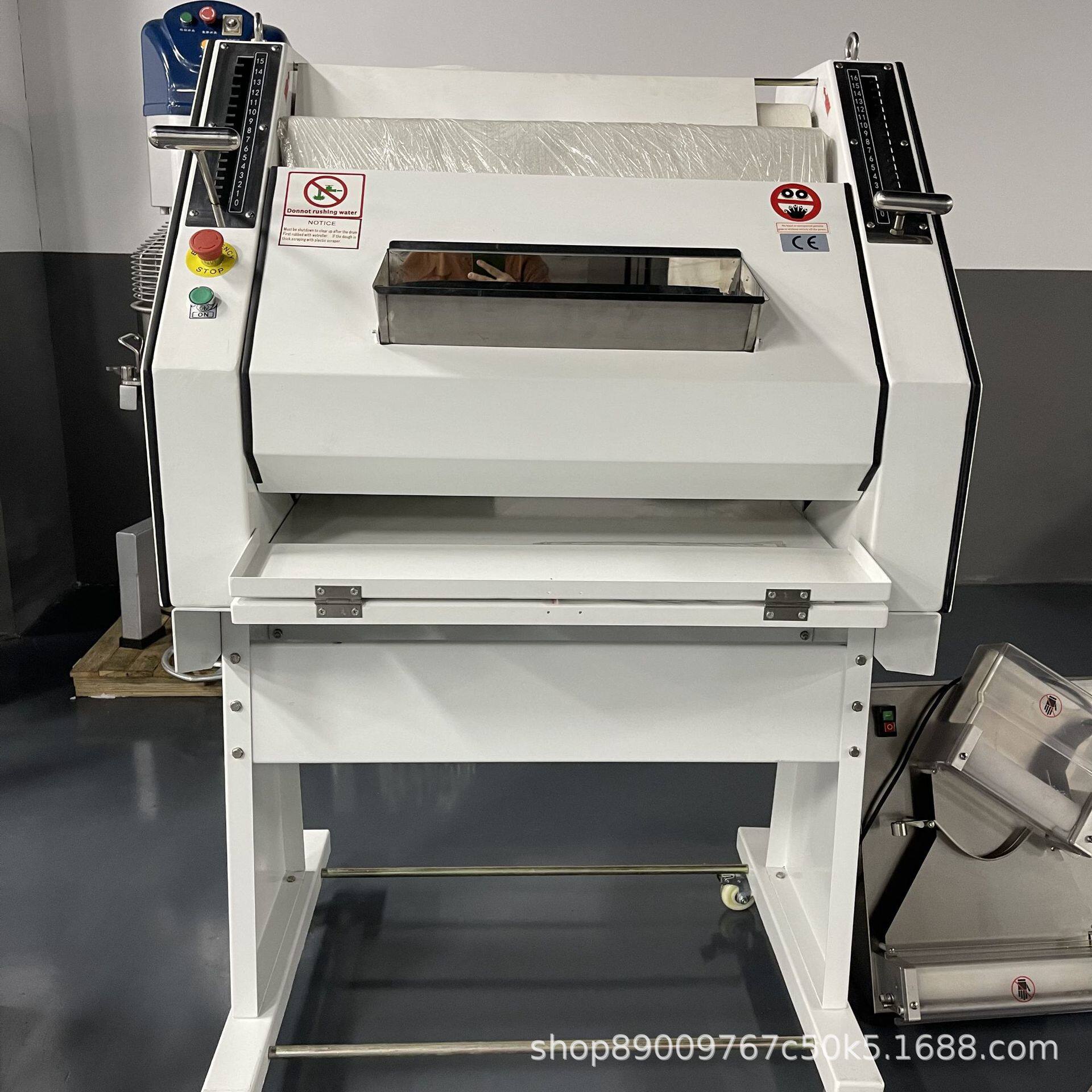 压面机面包房法式面包成型机商用法棒面包整形机BaguetteMachine