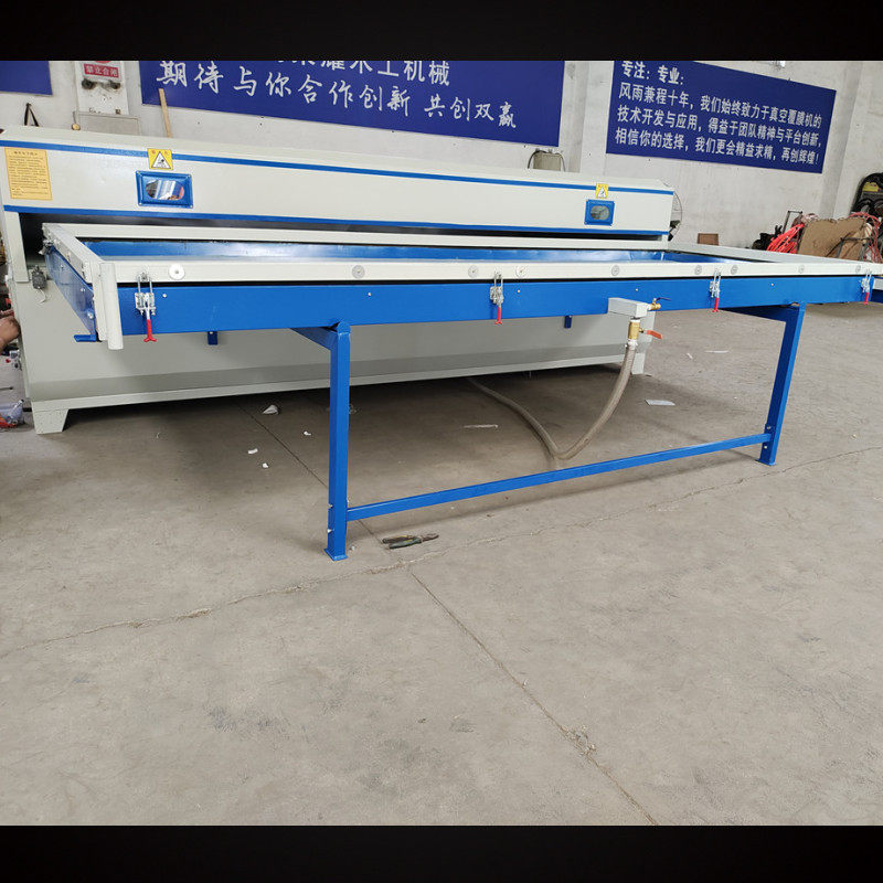 皮革软包硬包PVC膜真空覆膜机模压门橱柜门双工位真空吸塑包覆机