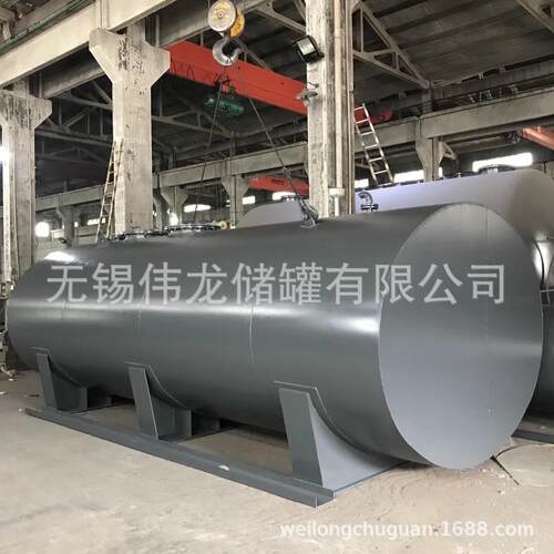 伟龙储专业生产各类大型滚塑摇摆主机 塑料储 钢衬塑储