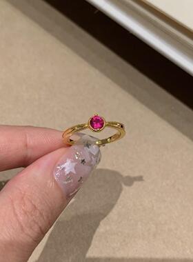 新款红樱桃戒指女轻奢小众法式复古红色锆石活口可调节指环级感