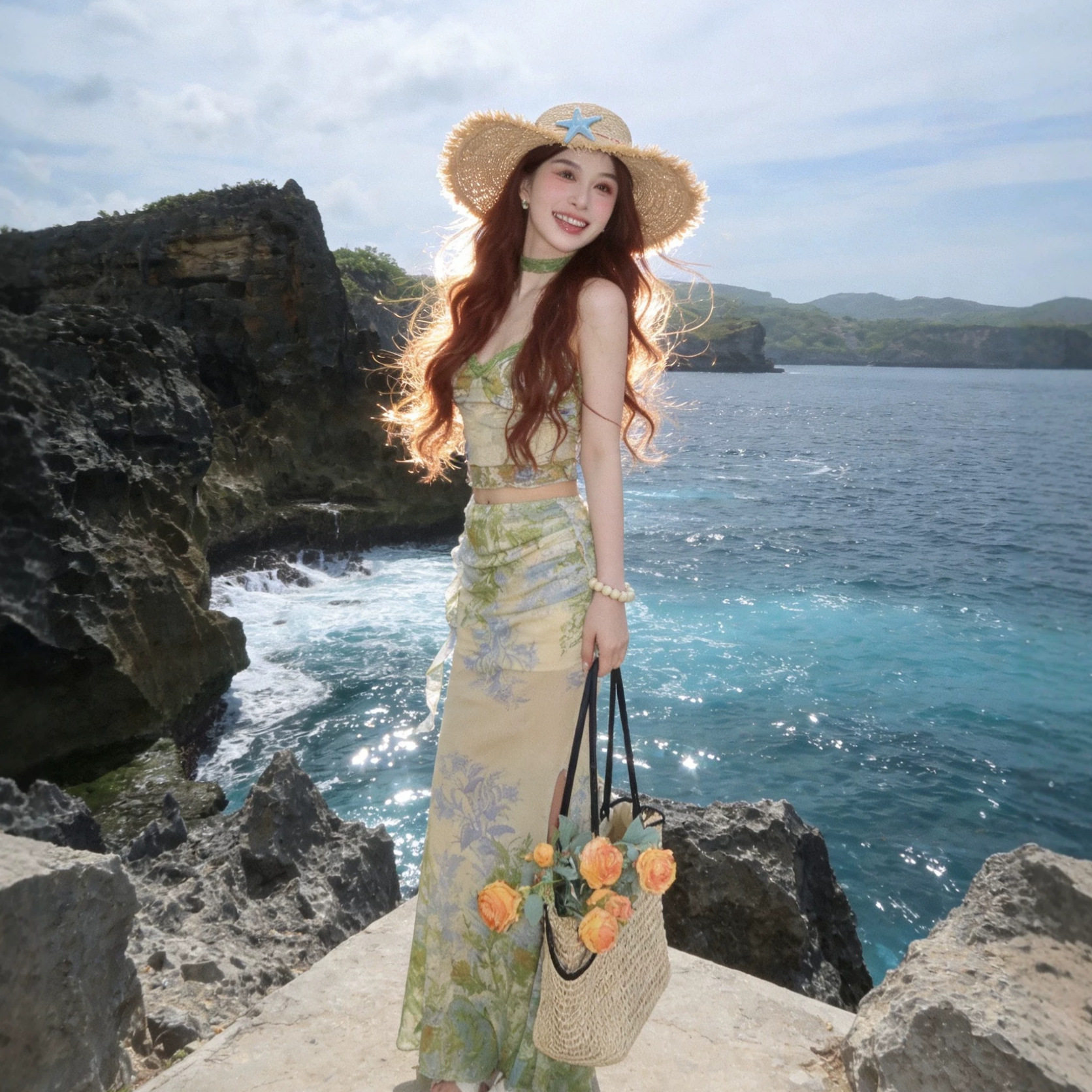 小众异域风绿色印花吊带上衣女2026绝美海岛度假收腰鱼尾气质长裙