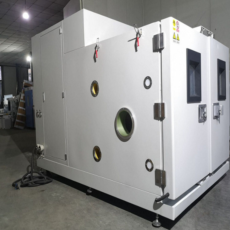 步入式交变湿热恒温恒湿房大型老化冷热冲击测试设备高低温试验箱图片