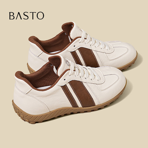 BASTO/百思图拼色休闲网面德训鞋
