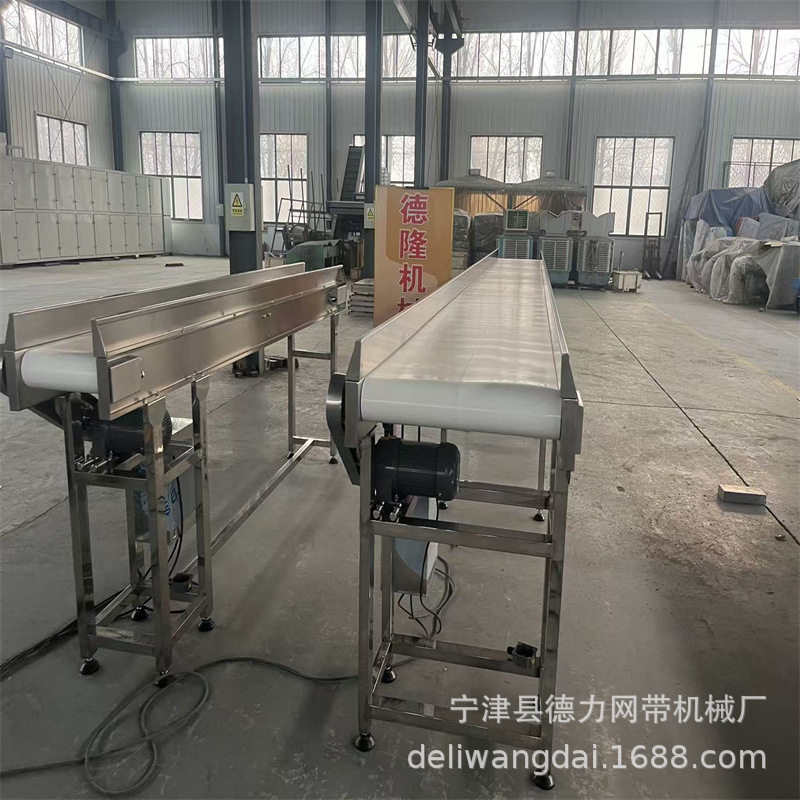 小型输送机轻型传送带工作台流水线冲床接料输送设备台面传送机图片