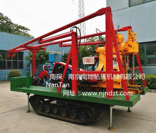 南探LP-4T-02-B-STRZT型履带底盘 及人字形全液压钻塔、履带钻机