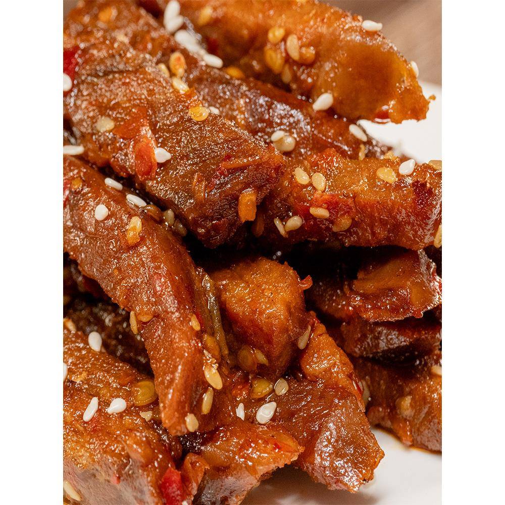 新疆风味特产牛肉条原味藤椒黑胡椒味五种口味开袋即食追剧零食