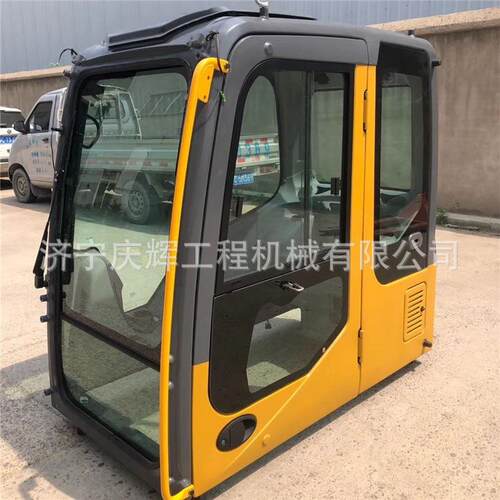 徐工XE210W 挖掘机 驾驶室 前档玻璃 内饰 座椅 边门 边门锁 大灯