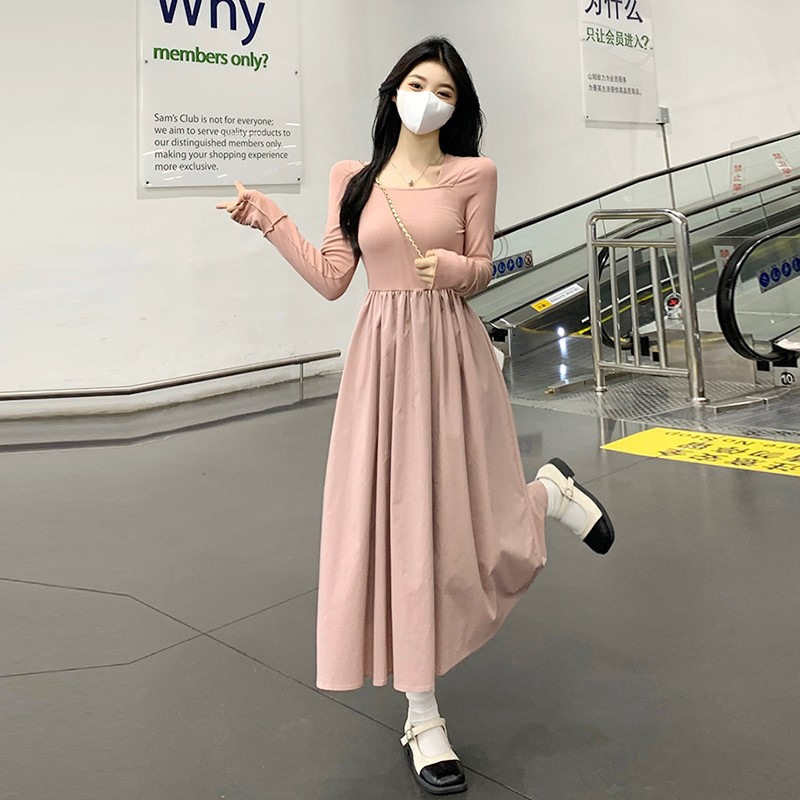 法式小香风粉色针织连衣