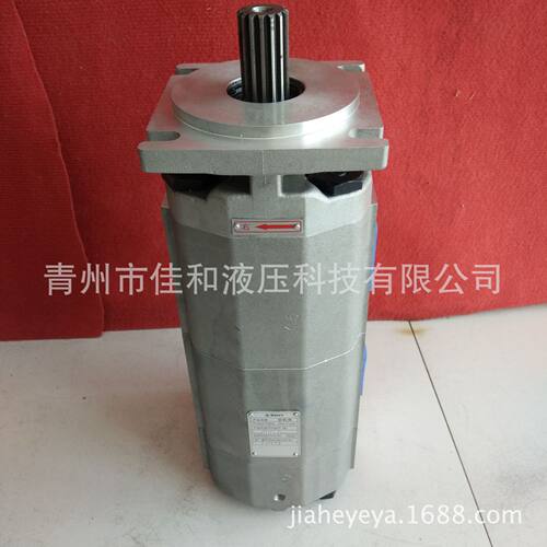 徐工吊车三联齿轮油泵CB-KPZH63/50/32 右旋三联液压泵