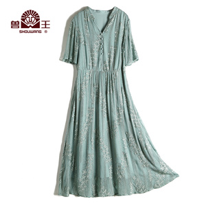 真丝连衣裙女 年夏装新款高端大牌绣花收腰显瘦气质桑蚕丝长裙
