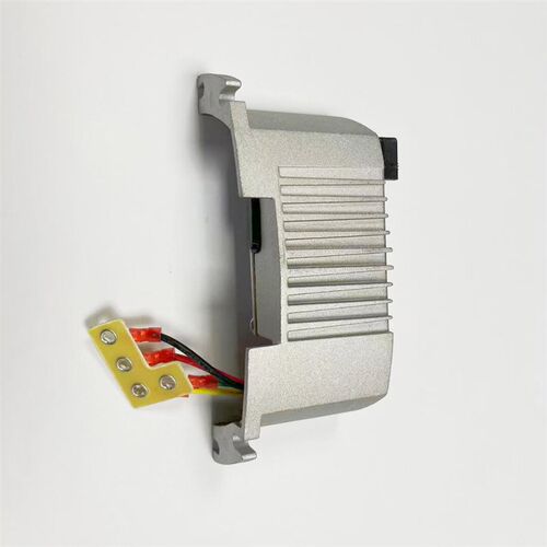 发电机调节器适用于大巴客车旅游车中巴3110VC 150A 空调3023C