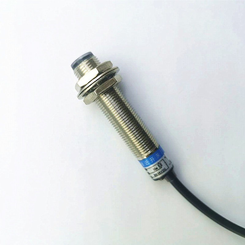 高品质霍尔齿轮转速传感器M8M12M18高速测速传感器接近开关高频