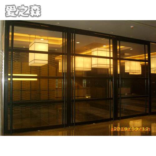 金属栏杆加工优良不锈钢护栏隔断价格优惠