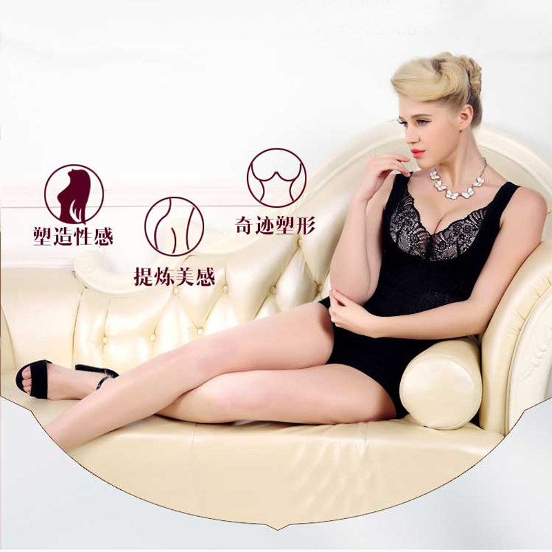 Sous-vêtement minceur luxueux en nylon - Ref 690485 Image 4