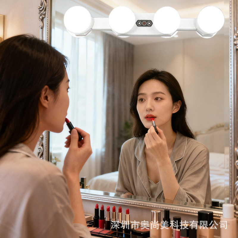吸盘化妆镜灯泡浴室镜梳妆台好莱坞镜面灯化妆镜前灯LED补光灯
