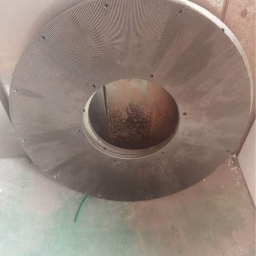 塑料磨粉机辅机配件 磨盘刀片 磨辊总轴承磨盘刀盘等易损配件