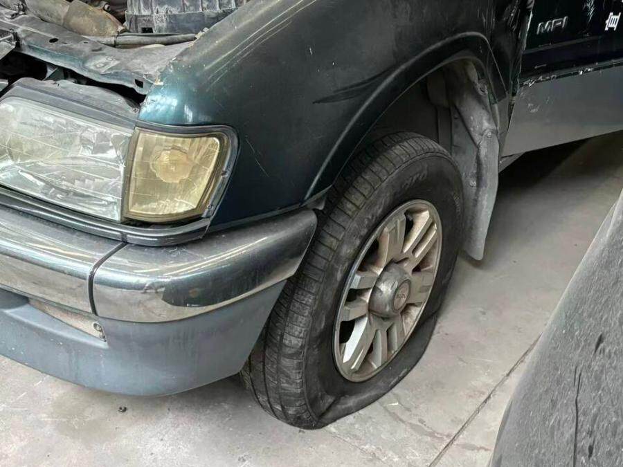 4月19日宜宾市川QS8759号五十铃牌轻型栏板货车网络拍卖公告