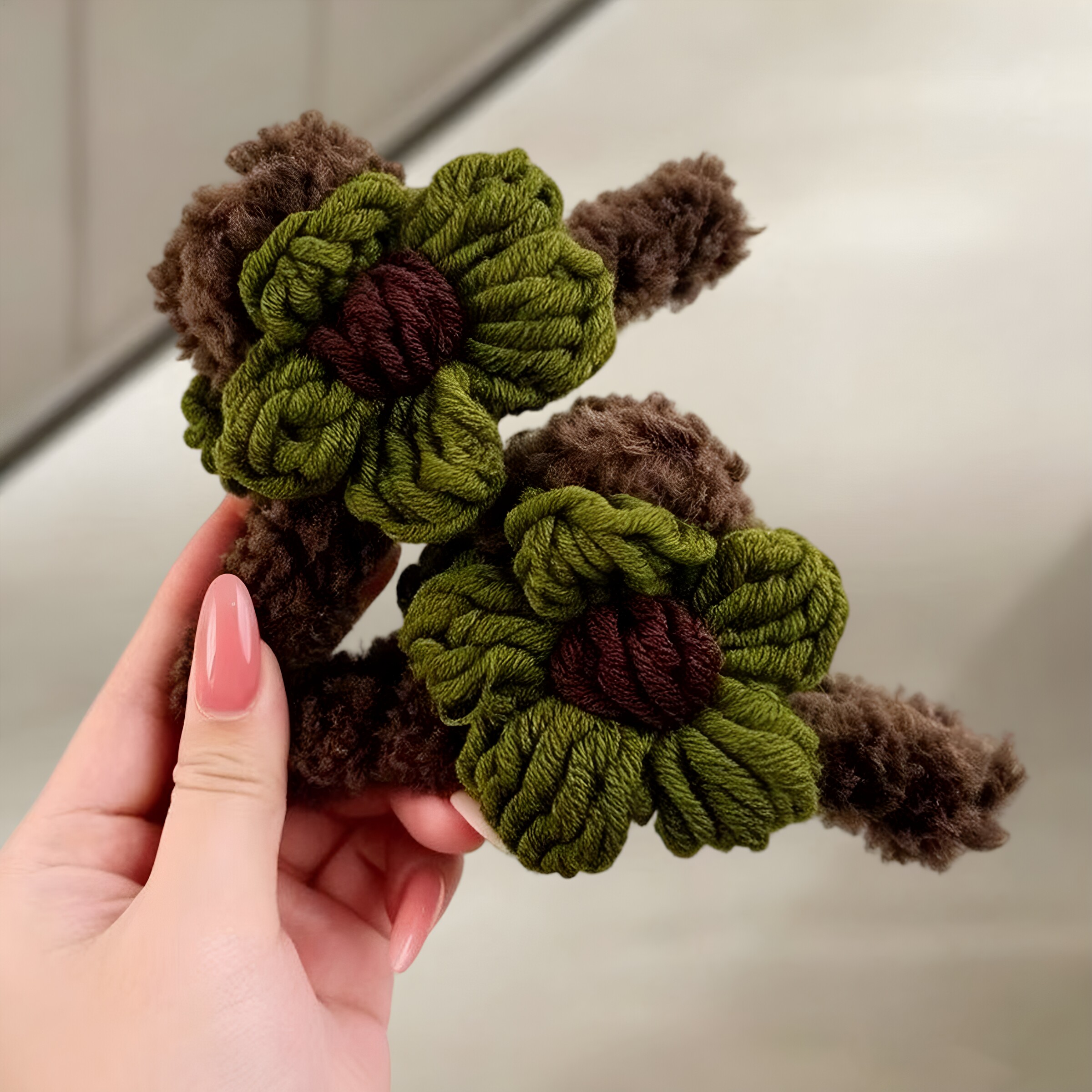 秋冬森系毛线花朵大号鲨鱼夹