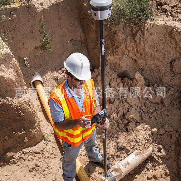 天宝R2动态测量系统Gnss接收机Trimble R2 GNSS Receiver测绘仪