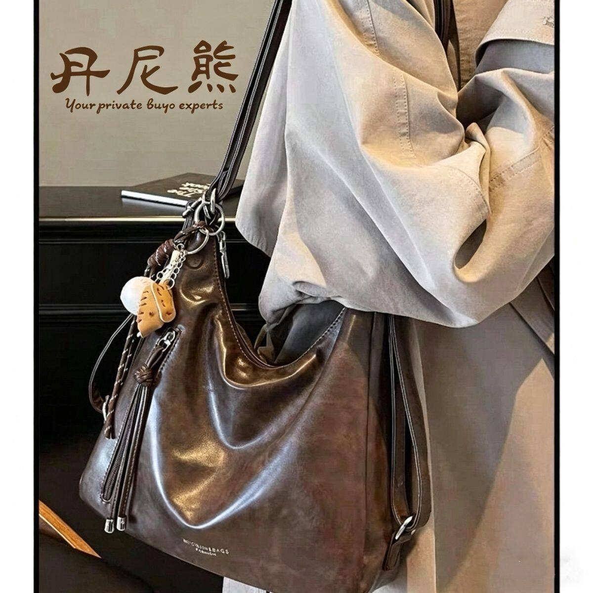 女托特包2026新款大容量通勤一包三用腋下单肩轻便斜挎包