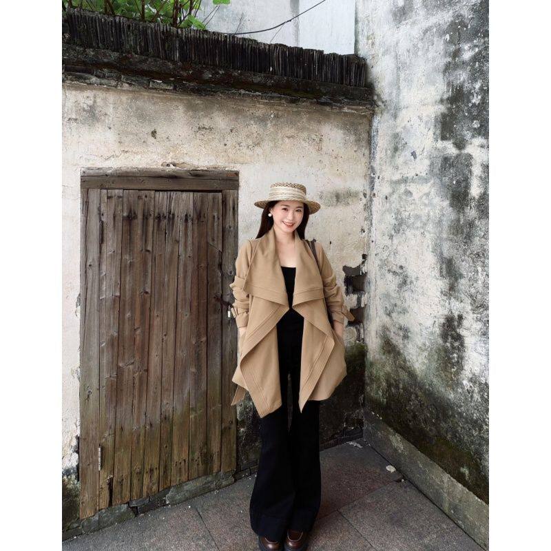 卡其色短款风衣外套女款秋季小个子2026新款早秋冬韩系巨好看穿搭