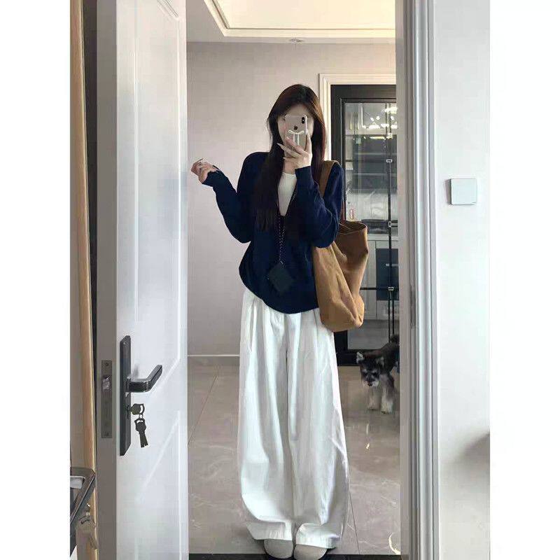 早秋季巨好看韩系穿搭一整套2026新款蓝色针织衫上衣女阔腿裤套装