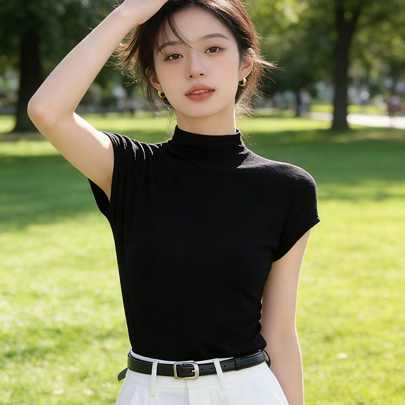 黑色半高领正肩短袖T恤女