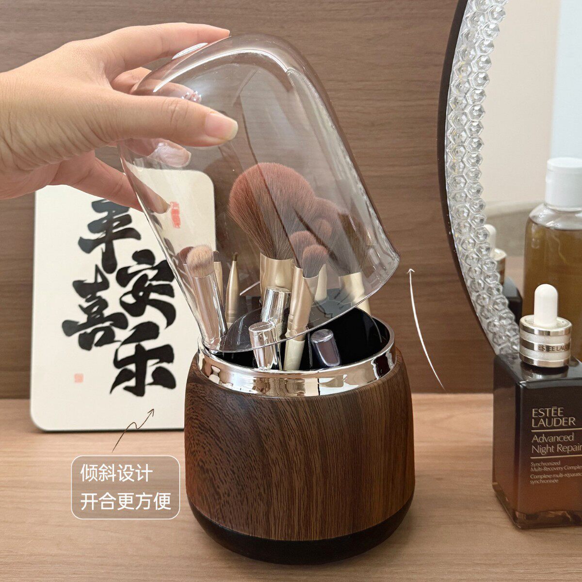 轻奢风化妆刷收纳桶桌面防尘大容量口红眉笔化妆品收纳盒旋转刷筒