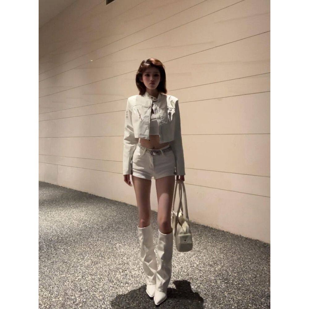 早秋休闲白色皮衣外套女短款机车夹克辣妹低腰休闲短裤热裤子套装