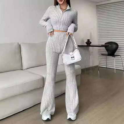 时尚纯色罗纹两件套 拉链长袖短款上衣和高腰喇叭裤套装 女士休闲
