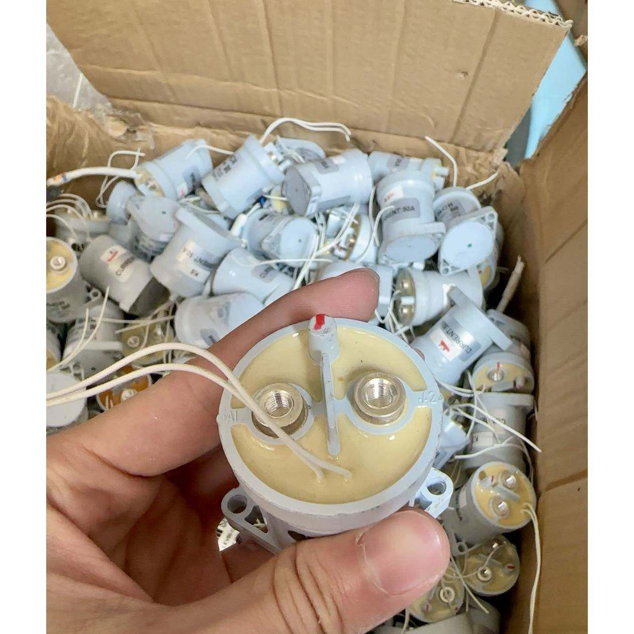 LEV100-12AD高压直流继电器接触器拆机原装