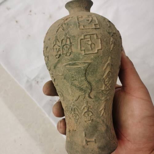 传世清乾隆高浮雕瑞兽麒麟纹老花瓶出土青铜器真品甲骨文铜瓶摆件
