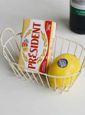 韩国ins风铁艺镂空迷你水果篮子桌面杂物收纳零吃小托盘拍照道具