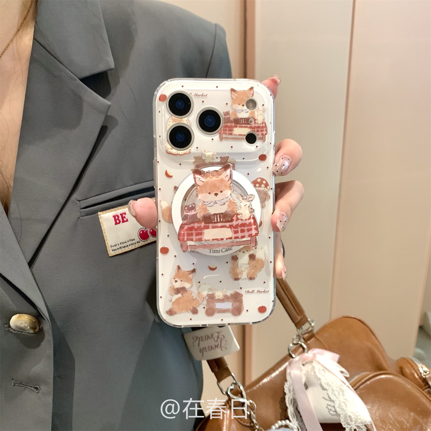 在春日可爱趣味波点蘑菇小狐狸磁吸手机壳17适用iPhone17promax全包精孔16Promax保护壳15pro女生14/16pro