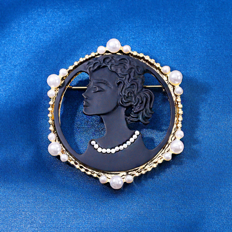 唯曼饰品复古珍珠黑美人头像胸针轻巧时尚女高档别针秋冬服装胸花