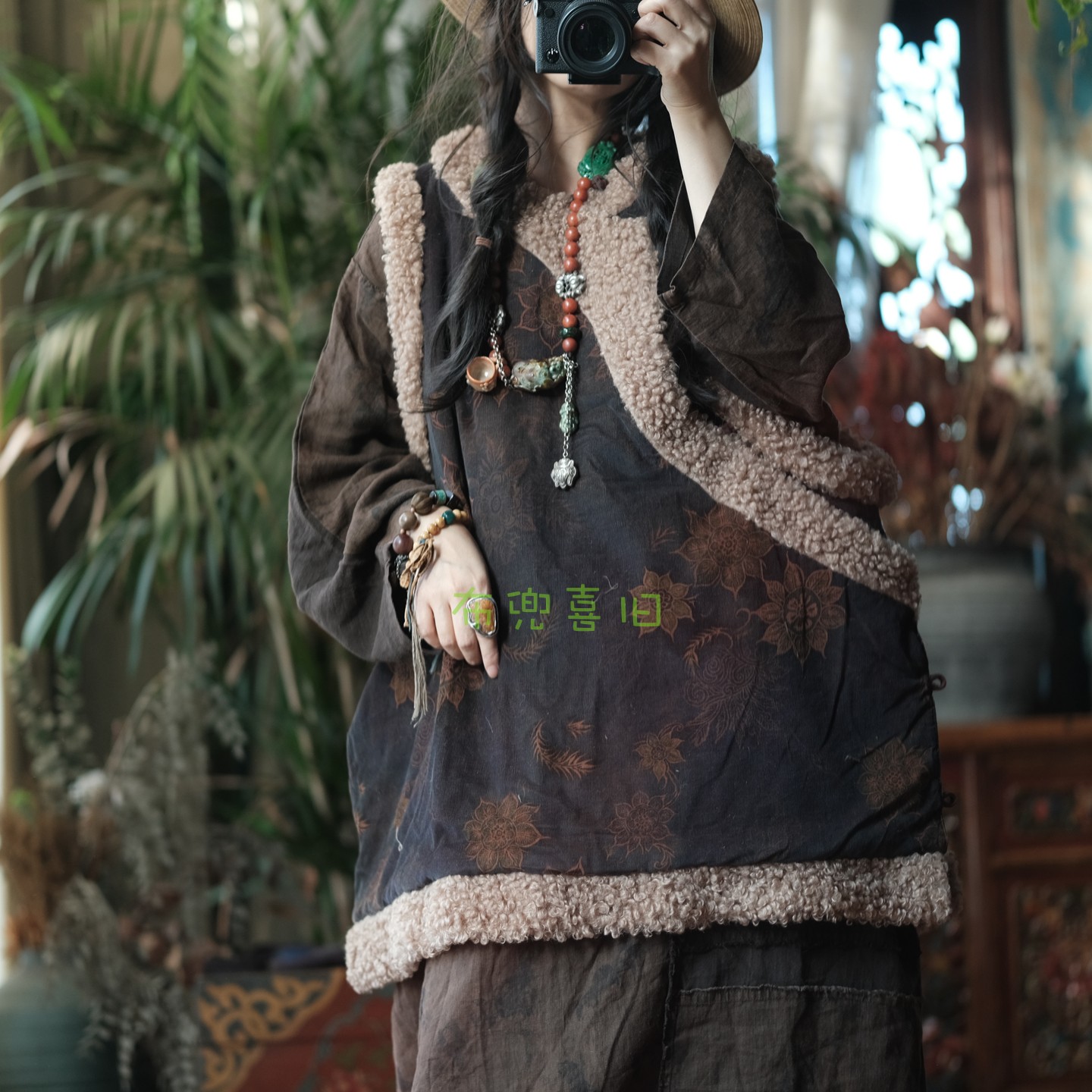 复古文艺国风中式盘扣羊卷毛夹棉坎肩马甲棉服女22241微尘