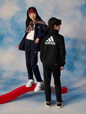 晶晶正品代购阿迪达斯大童休闲套装5686
