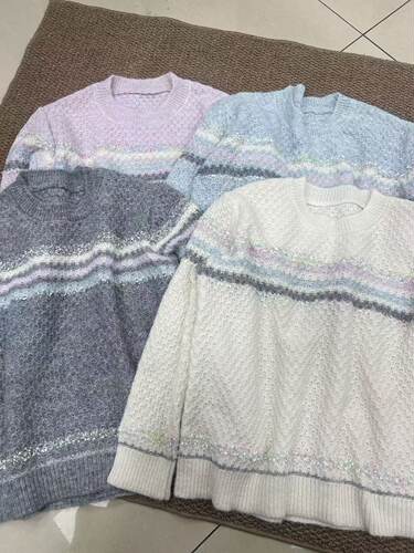 女毛衣大码针织刺绣打底衫amo6602