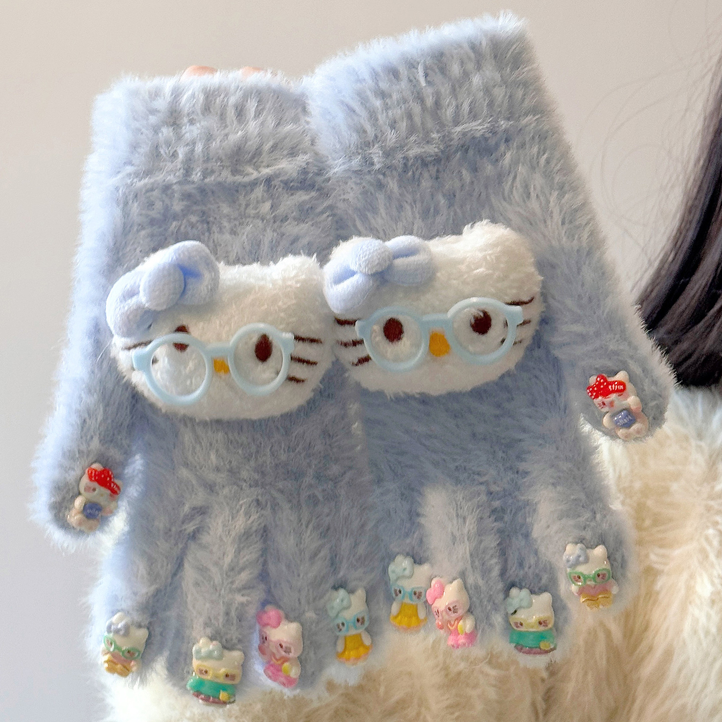 可爱kt猫毛绒针织手套冬季保暖女